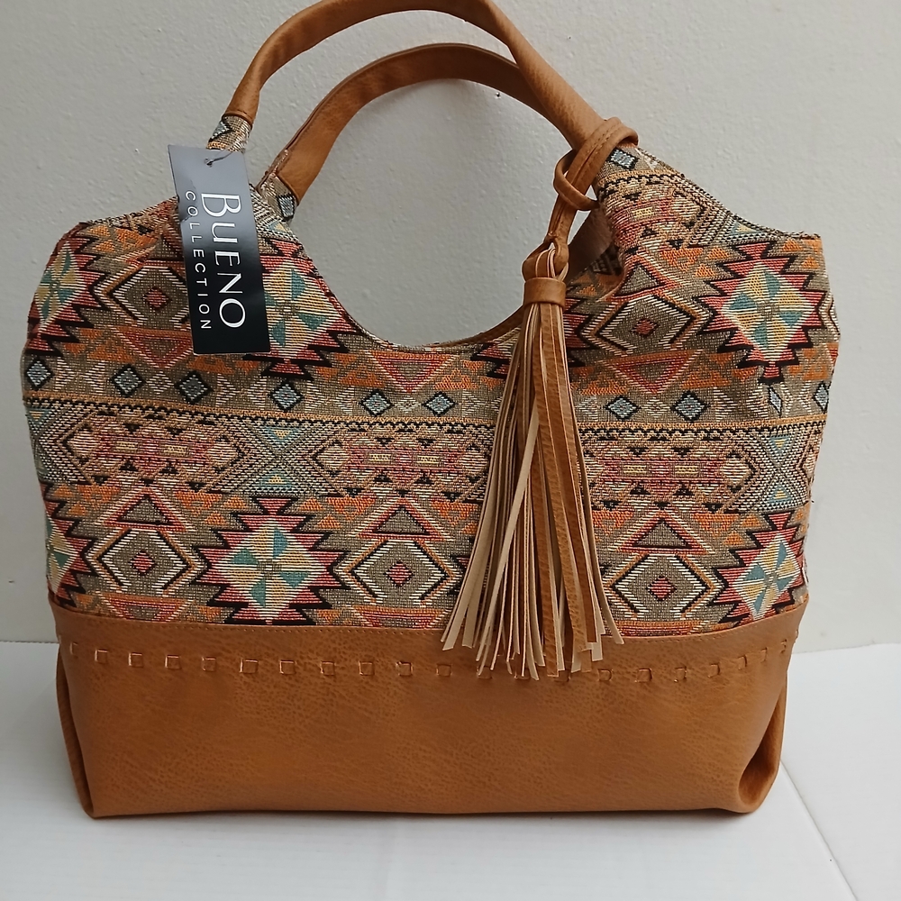 Tan Aztec-Pattern Tote with Tassel - Picture 1 of 7